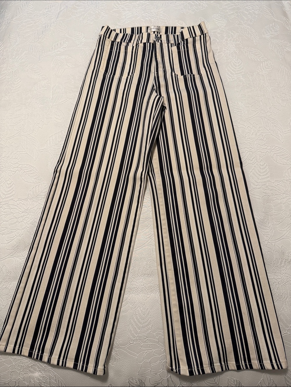 Frame Le Slim Palazzo Striped Wide-Leg Jeans in Black and Cream size 29
